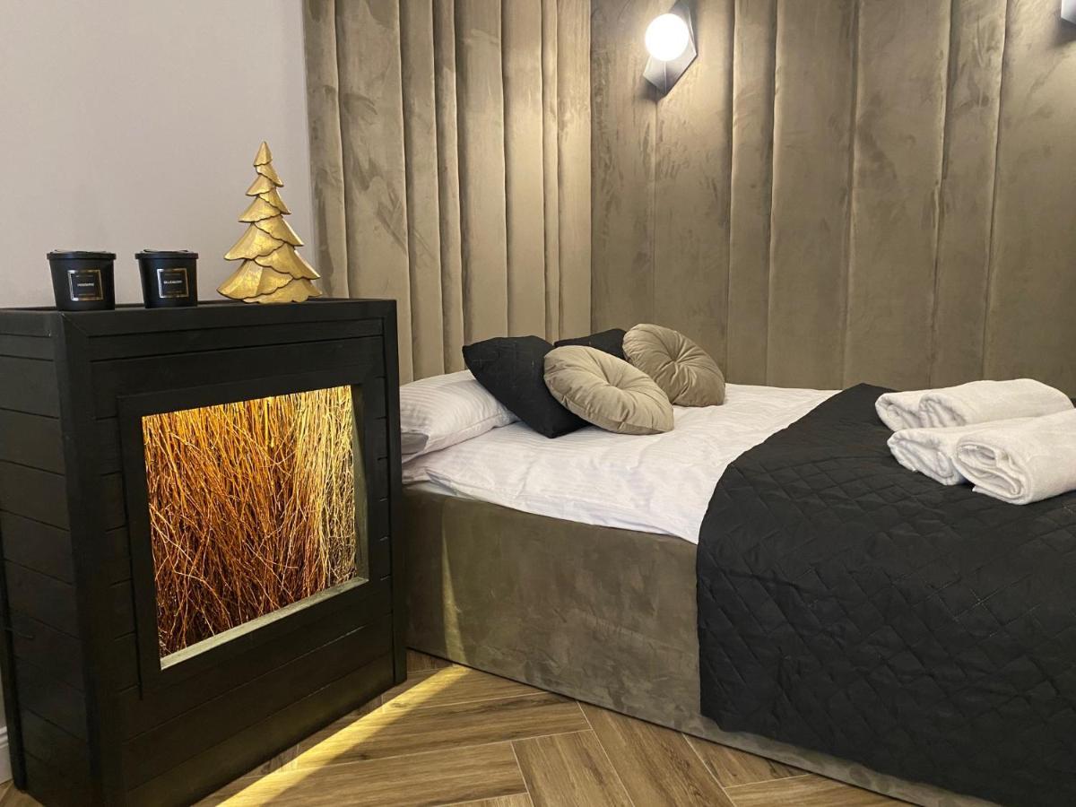 Family & Business Sauna Teznia Apartments: Woodland Retreat With Private Wellness *
